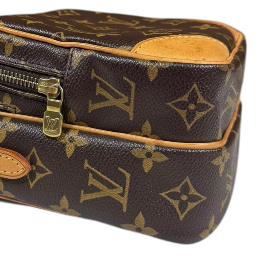 LOUIS VUITTON（ルイ・ヴィトン） アマゾン モノグラム ショルダー