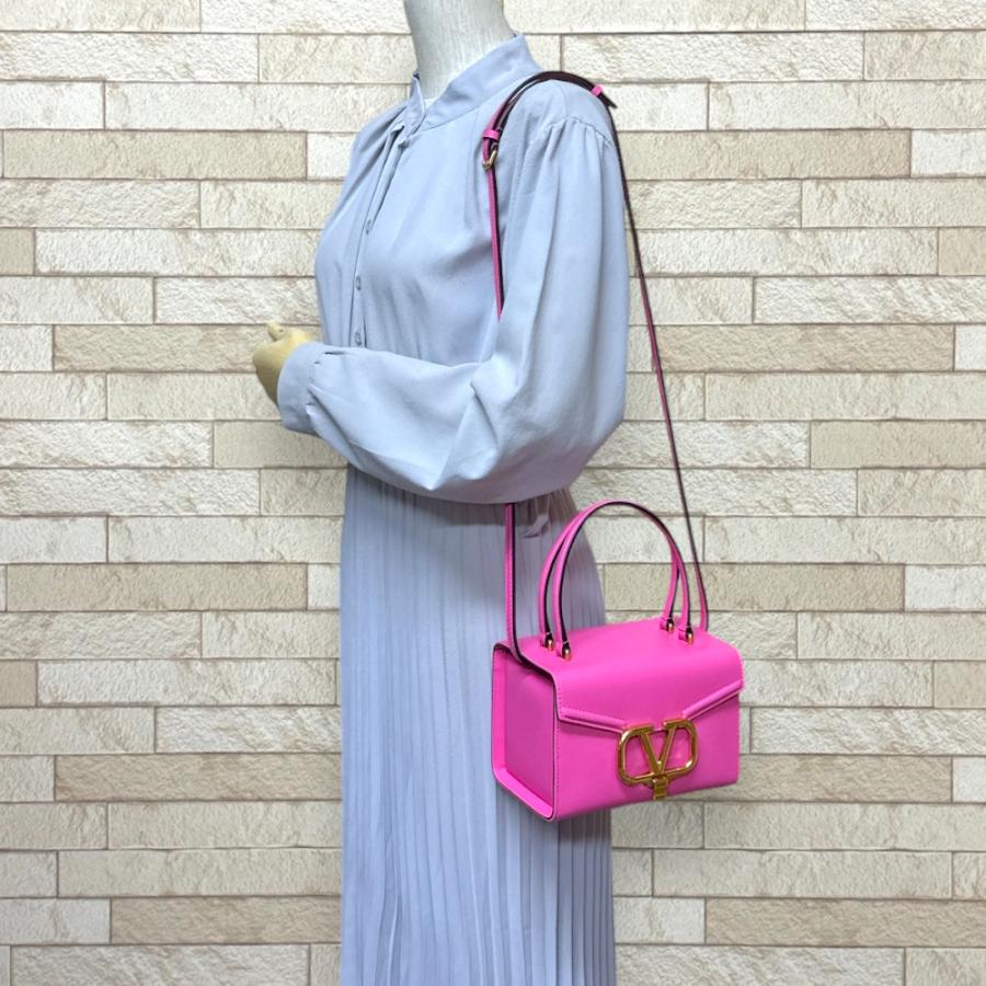 バレンティノ　ショルダーバッグ ヴァレンティノ レディース ショルダーバッグ B0M28DJP 0NO