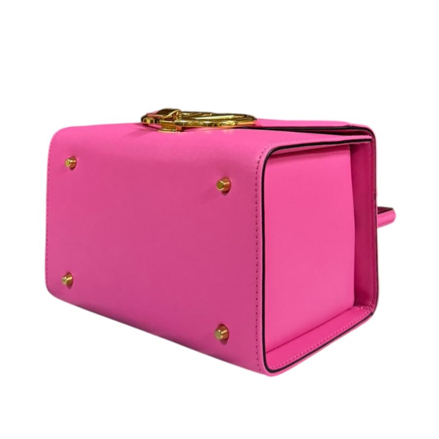 2239【新品 定価29.7万円】ヴァレンティノ★ Vロゴレザーショルダーバッグ VALENTINO ヴァレンティノ ショルダーバッグ レザー XW2B0K29ZXL