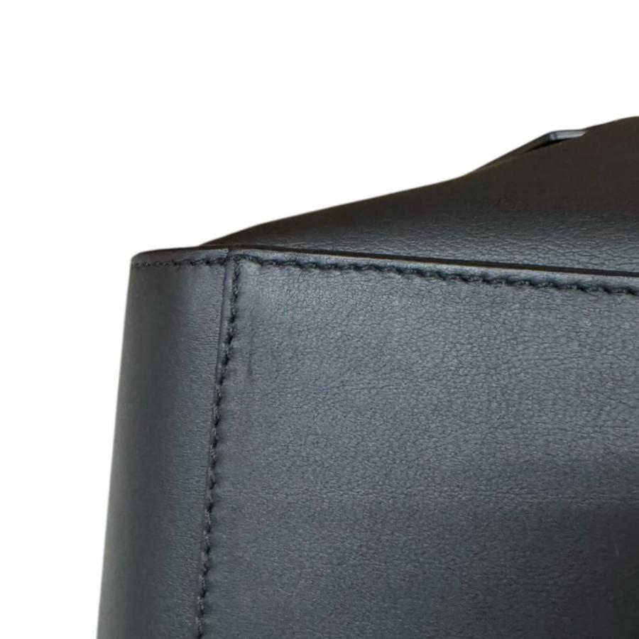 LOEWE（ロエベ） ハンモックバッグ コンパクト ショルダーバッグ