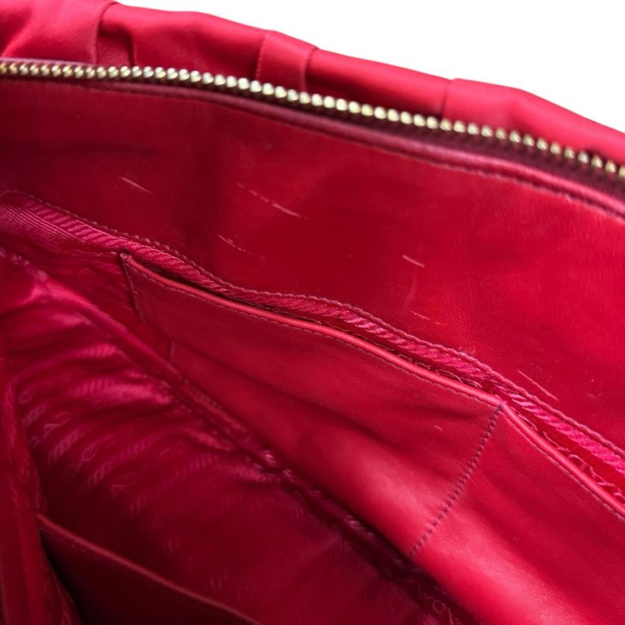 PRADA（プラダ） ギャザー ショルダーバッグ ナイロン BN1407 レッド