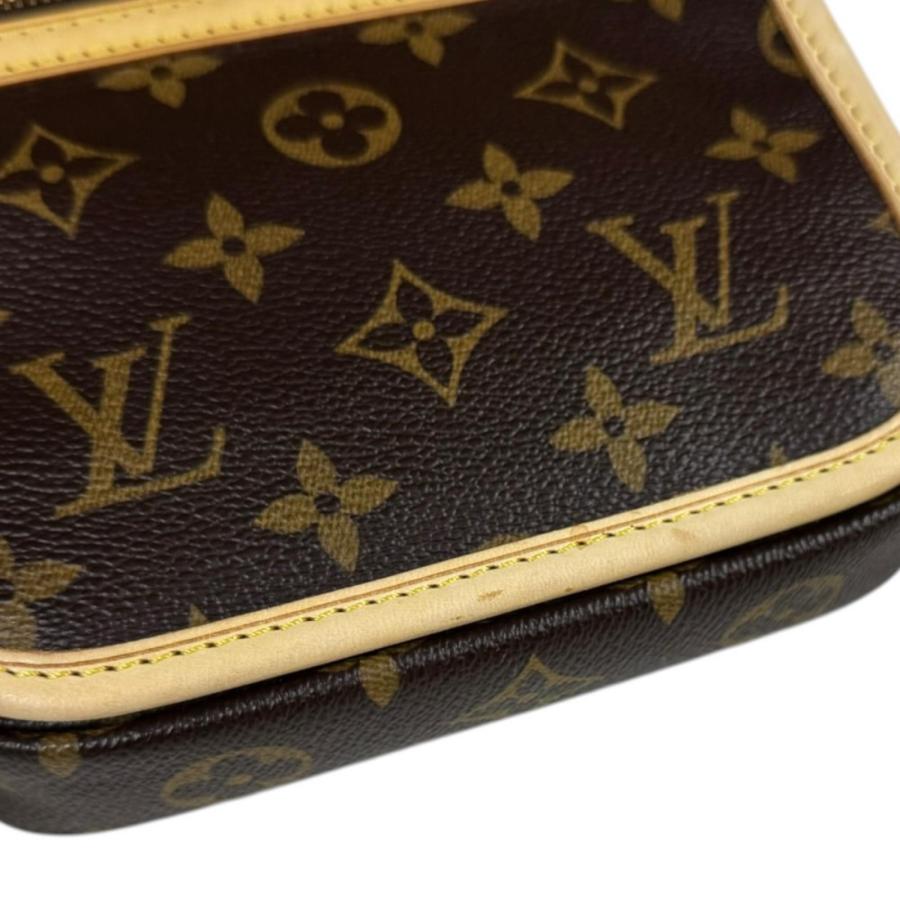 LOUIS VUITTON（ルイ・ヴィトン） バムバックボスフォール モノグラム