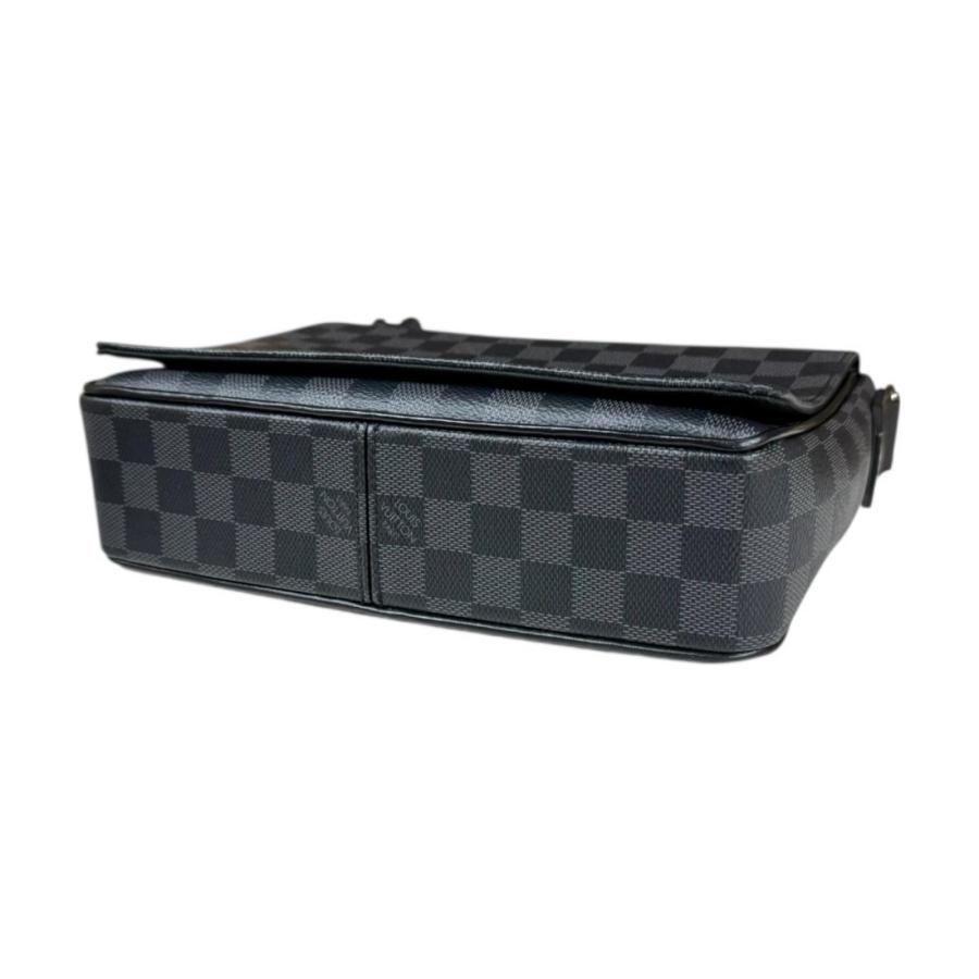 LOUIS VUITTON（ルイ・ヴィトン） ディストリクトPM NV3 ショルダー