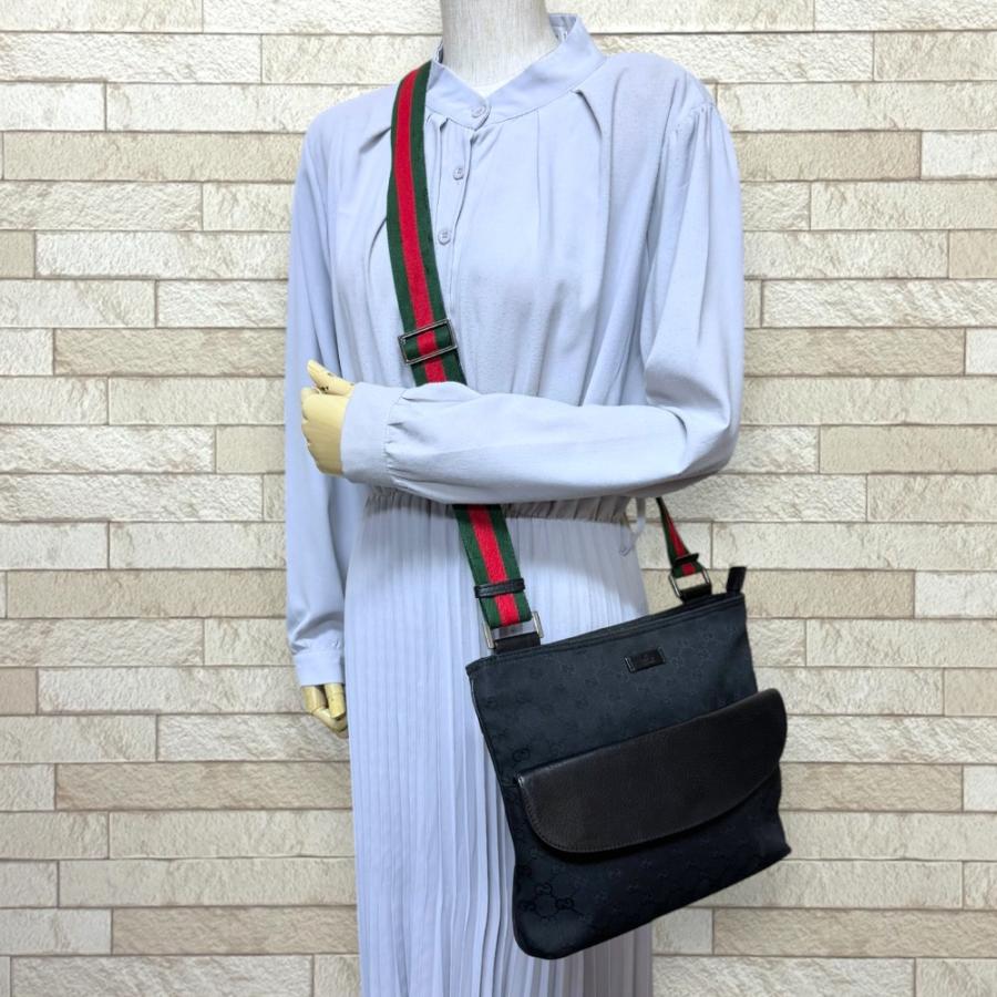 GUCCI（グッチ） GGキャンバス ショルダーバッグ GGキャンバス 256100