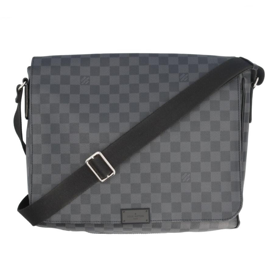 LOUIS VUITTON（ルイ・ヴィトン） ディストリクトGM ショルダーバッグ