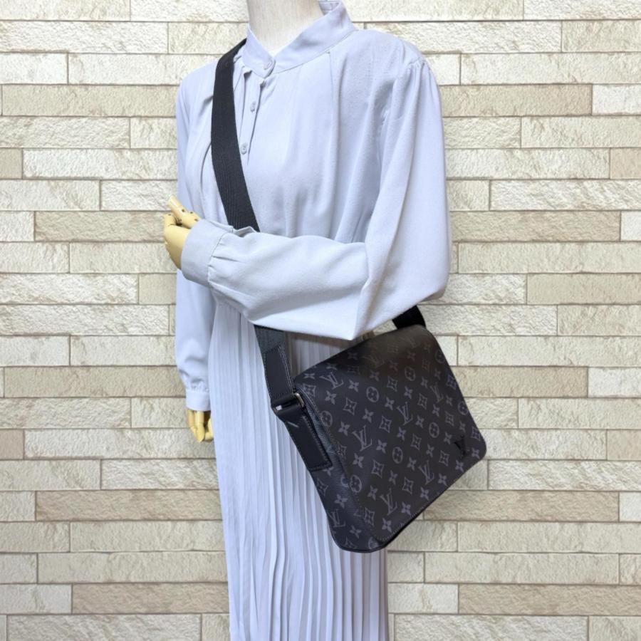 LOUIS VUITTON（ルイ・ヴィトン） ディストリクトPM NM モノグラム