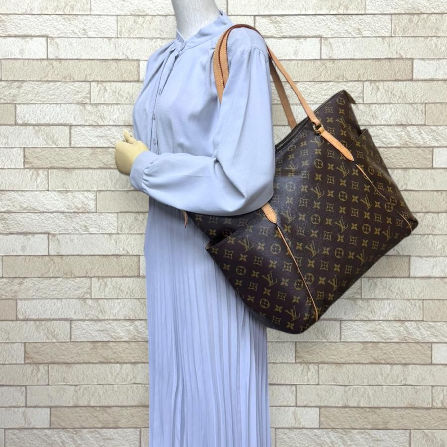 LOUIS VUITTON（ルイ・ヴィトン） トータリーGM モノグラム トート