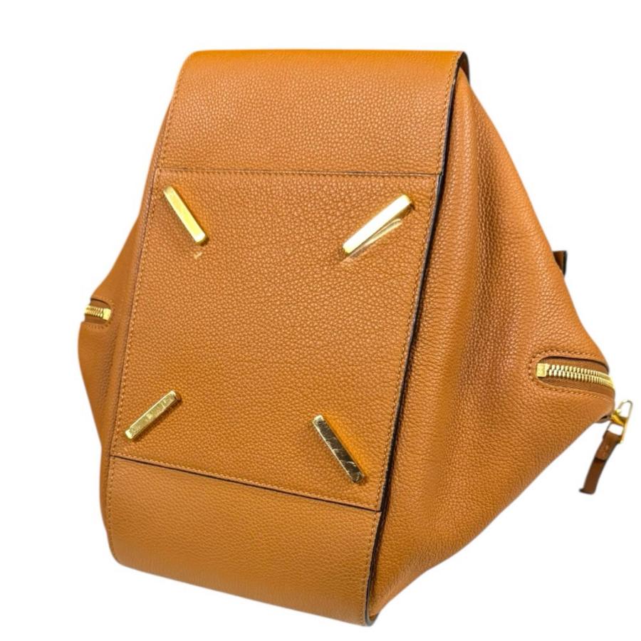 LOEWE（ロエベ） ハンモック ミディアム ショルダーバッグ レザー