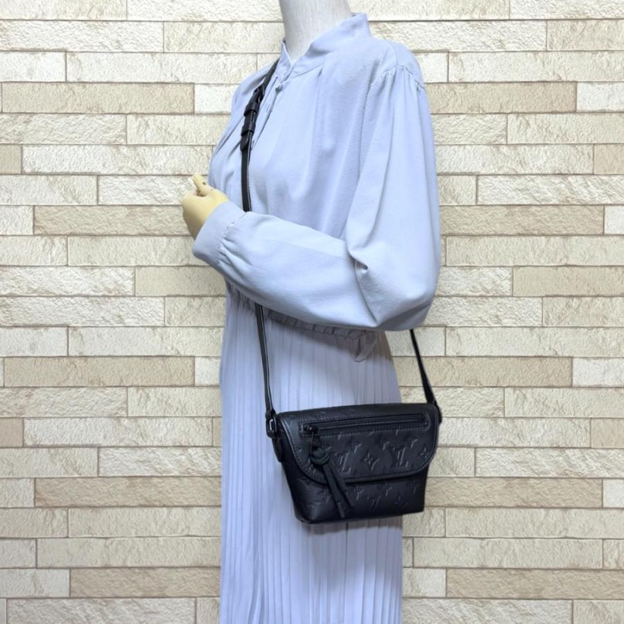 LOUIS VUITTON（ルイ・ヴィトン） パルスウェアラブルウォレット