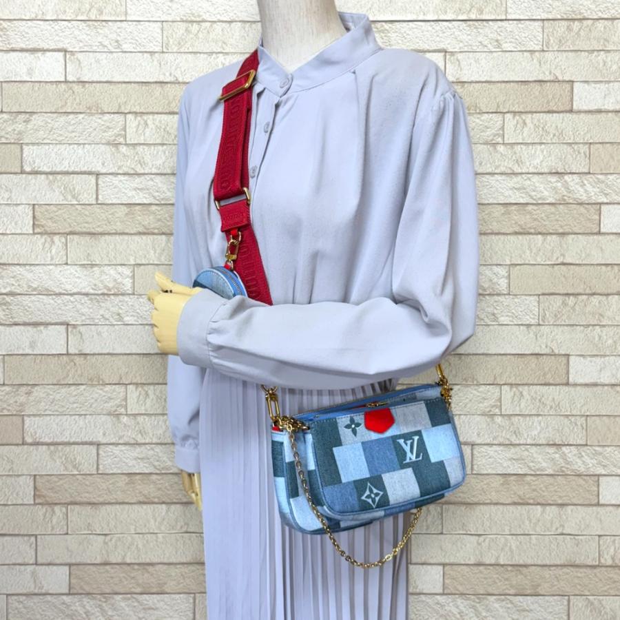 LOUIS VUITTON（ルイ・ヴィトン） ミュルティポシェットアクセソワール 