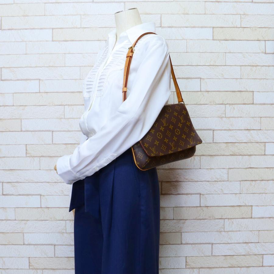 LOUIS VUITTON（ルイ・ヴィトン） ショルダーバッグ モノグラム
