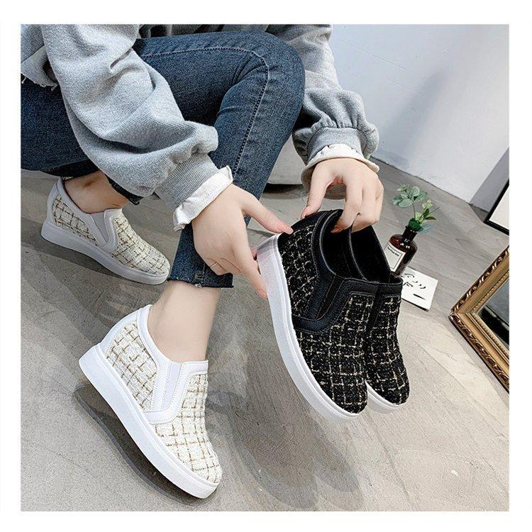 ローカットインヒールスニーカー白靴レディースカジュアルスリッポンファッション歩きやすい通勤通学美脚婦人靴40代 21年春の