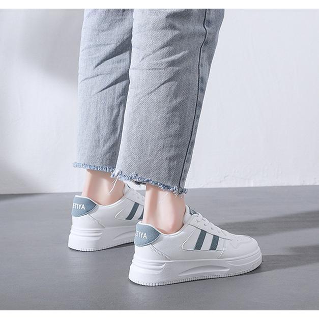 新作 ウォーキングシューズ レディース シューズ スニーカー 靴 可愛い