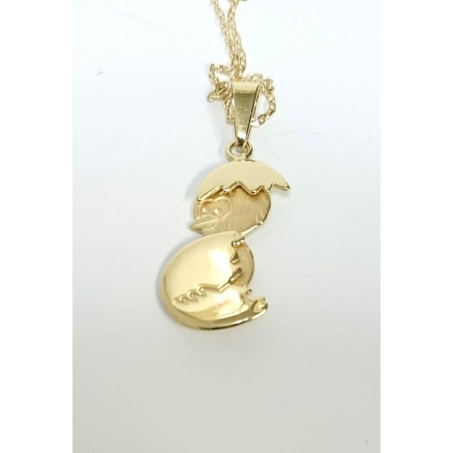 ペンダントトップ 18金 ひよこ K18 YG カリメロタイプ たまご 揺れる