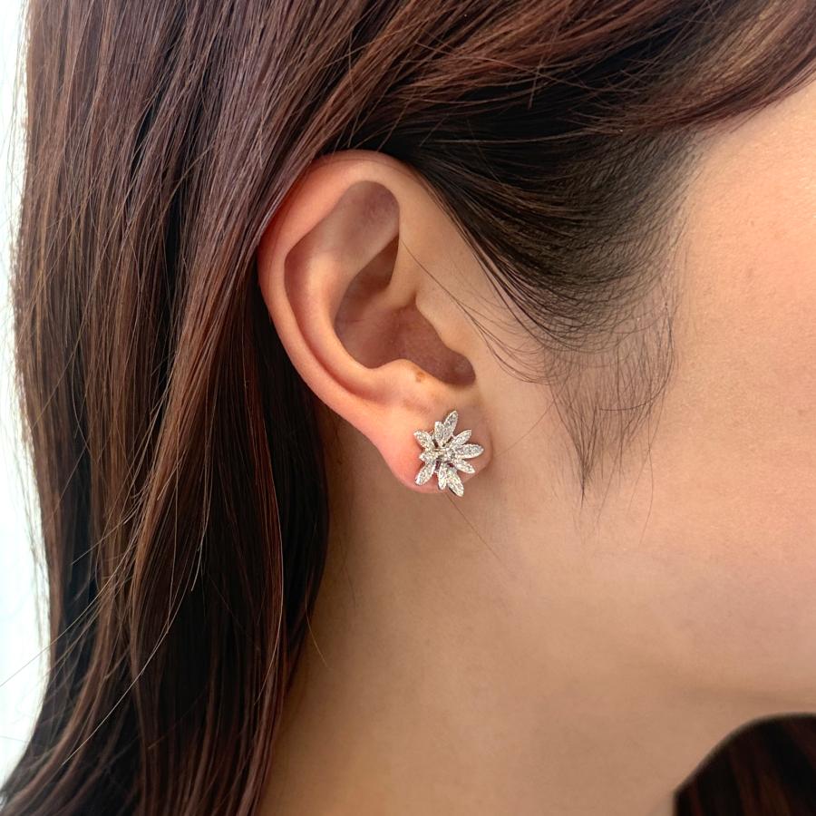 ピアス ダイヤモンド 0.4ct 18金 ホワイトゴールド フラワー 花