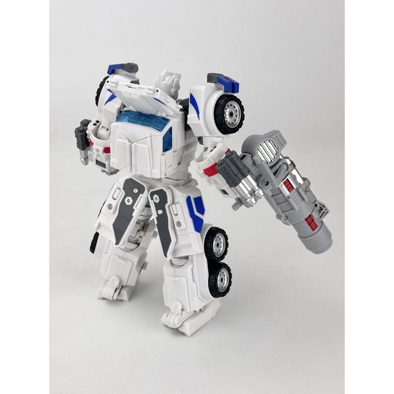 Fans Hobby MB-15F WHITE NAVAL COMMANDER (Core robot only) 《2026/05-2026/09 予定》 |  | 01