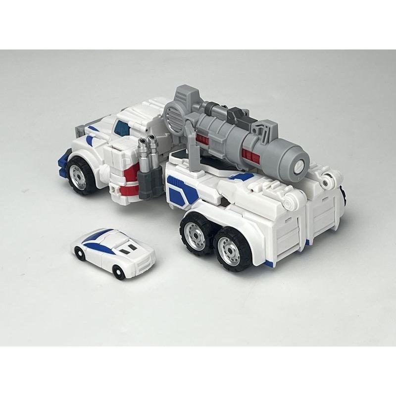 Fans Hobby MB-15F WHITE NAVAL COMMANDER (Core robot only) 《2026/05-2026/09 予定》 |  | 04