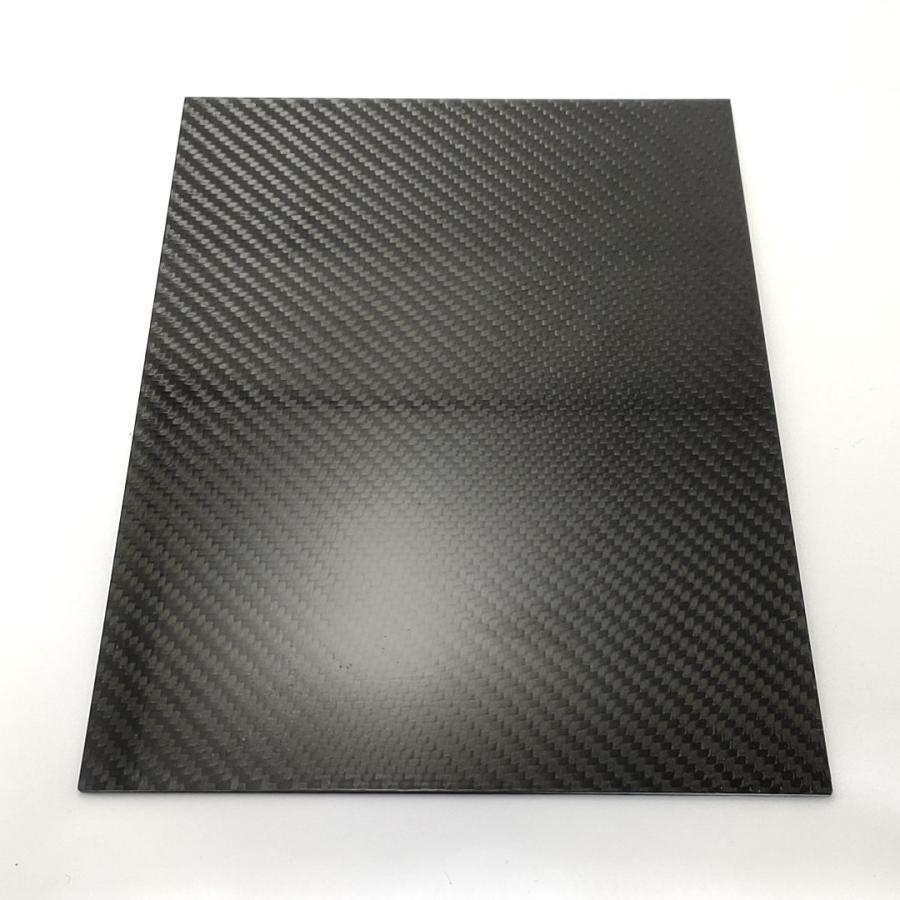 CFRPプレート（2.0x200x250mm, 綾織光沢カーボン） : ロボテナショップ