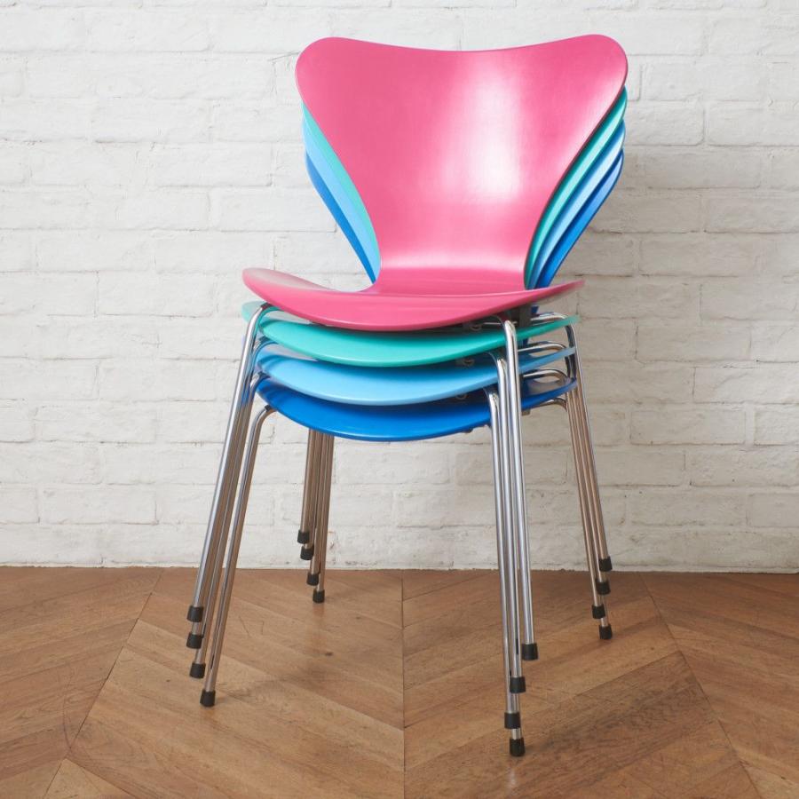 正規品 Fritz Hansen セブンチェア カラードアッシュ 水色 名作 椅子 イス 北欧 デンマーク アルネヤコブセン フリッツハンセン 100516_16