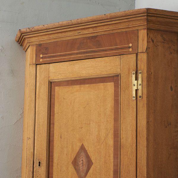 IZ71328F☆英国 アンティーク スモール コーナーキャビネット 象嵌