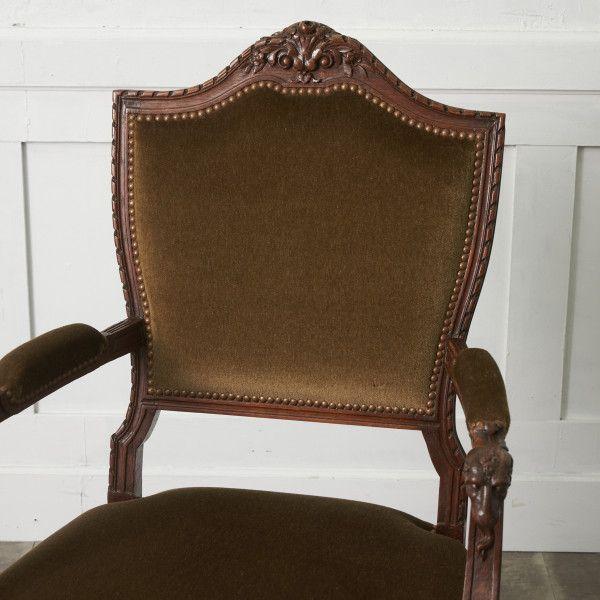IZ90728N☆西洋 アンティーク アームチェア 木彫刻 ダイニングチェア