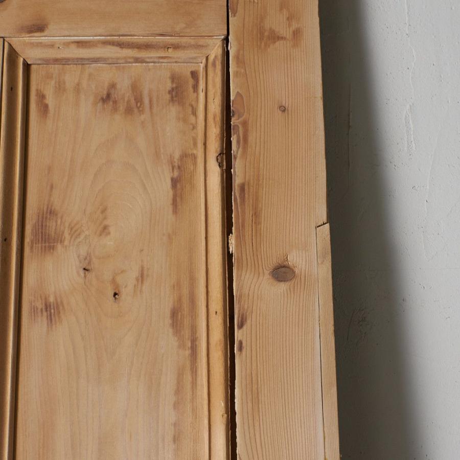英国 アンティーク ウッドドア 古木 無垢材 パイン 木製 建材 建具 扉 ブロカント DIY ショップ ディスプレイ リノベーション 64214の画像