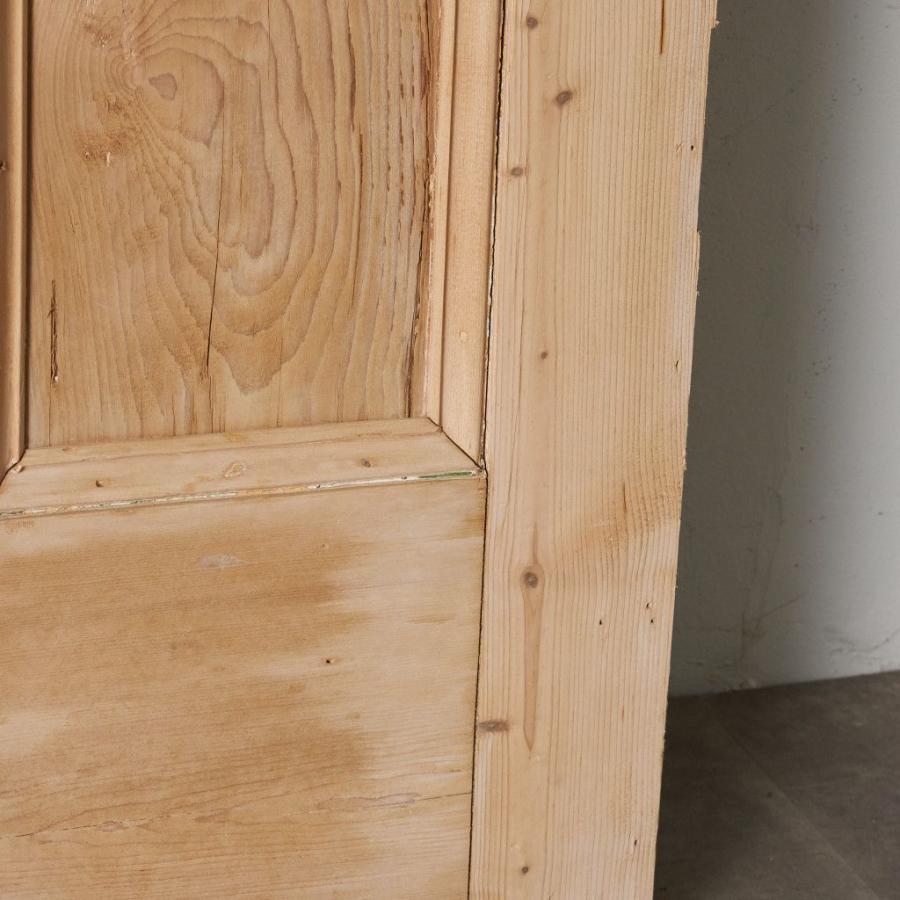英国 アンティーク ウッドドア 古木 無垢材 パイン 木製 建材 建具 扉 ブロカント DIY ショップ ディスプレイ リノベーション 66665の画像