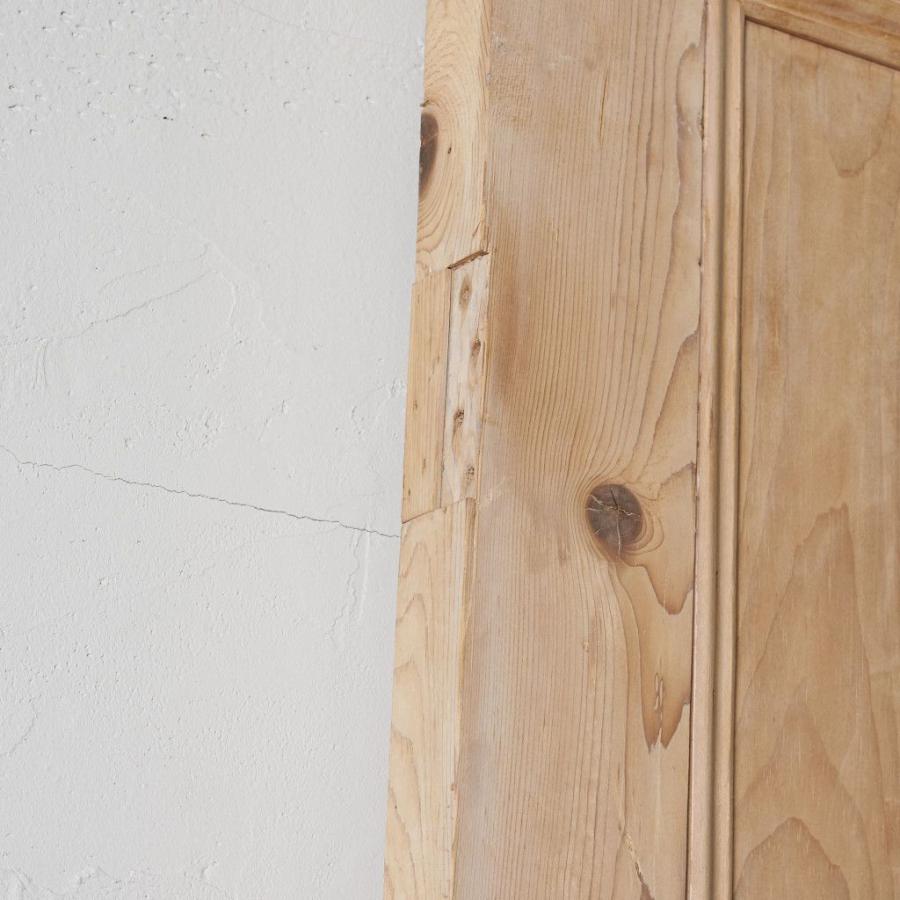 英国 アンティーク ウッドドア 古木 無垢材 パイン 木製 建材 建具 扉 ブロカント DIY ショップ ディスプレイ リノベーション 66665の画像