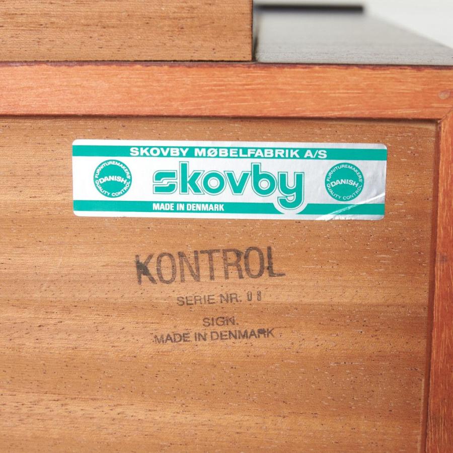 デンマーク Skovby ローズウッド サイドボード 北欧 スコビー キャビネット リビングボード 飾り棚 引き出し 木製 カップボード 88368_17