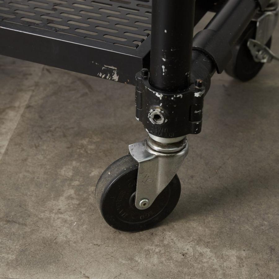 インダストリアル キャスター付き シェルフ Kee Klamp パイプ 継手 スリム ラック オープンシェルフ 収納家具 英国 Kee Safety 88876の画像