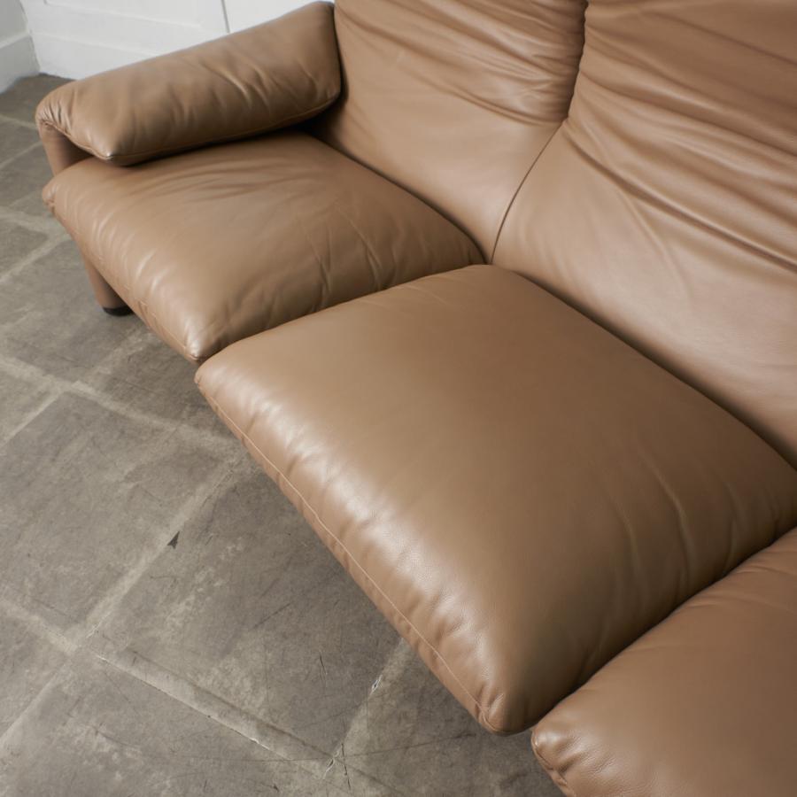 定242万〜 カッシーナ MARALUNGA 3人掛け ソファ 本革 Cassina