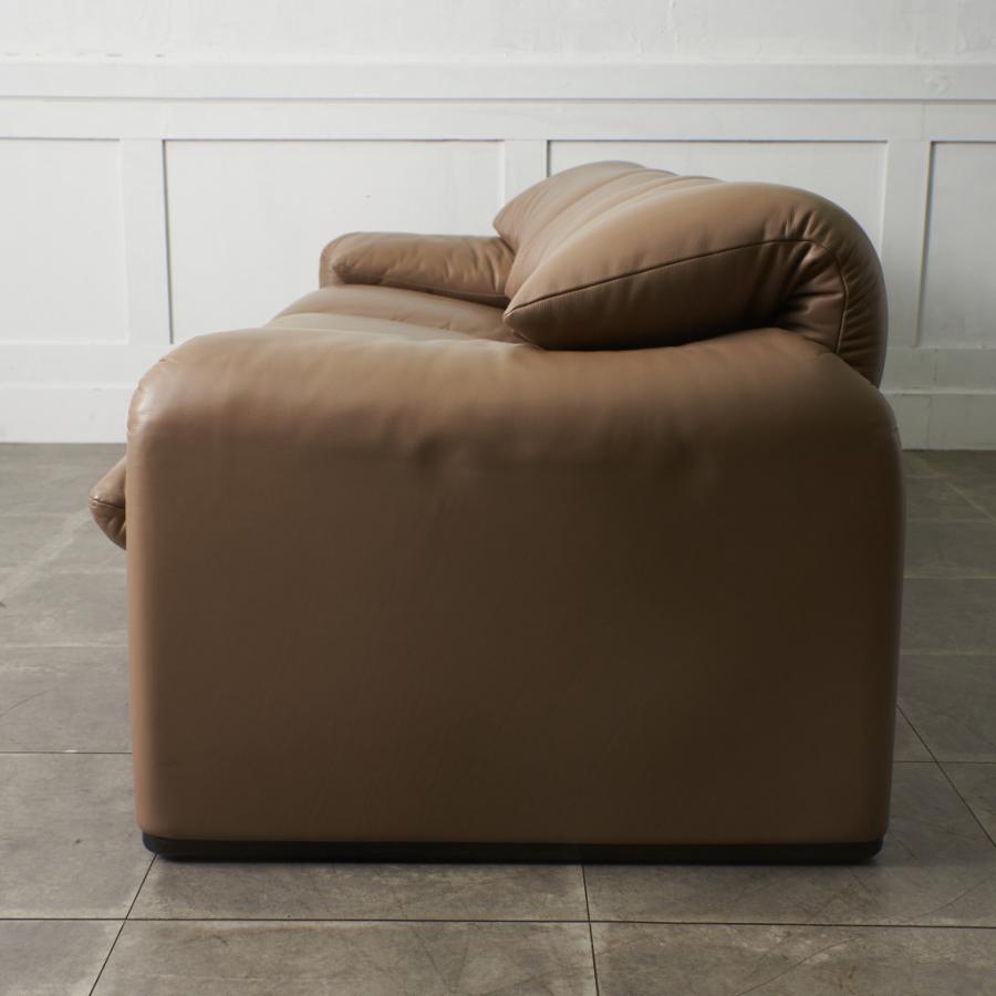 【！送料別！】 定242万〜 カッシーナ MARALUNGA 3人掛け ソファ 本革 Cassina マラルンガ トリプルソファ W235cm 総革 レザー イタリア モダン 90653 定242万〜 カッシーナ MARALUNGA 3人掛け ソファ 本革 Cassina