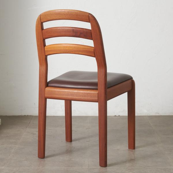デンマーク dyrlund チーク無垢材チェア③ 北欧ヴィンテージ家具 デンマーク Dyrlund チーク 無垢材 ダイニングチェア ヴィンテージ