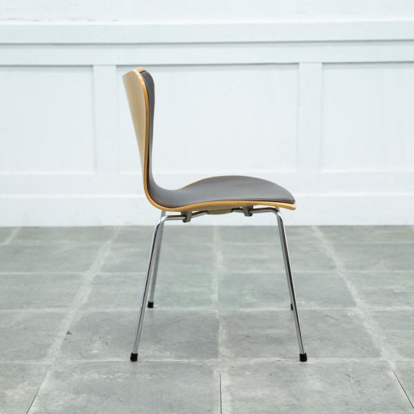 正規品 Fritz Hansen セブンチェア 3107 名作 椅子 フロントパディング 