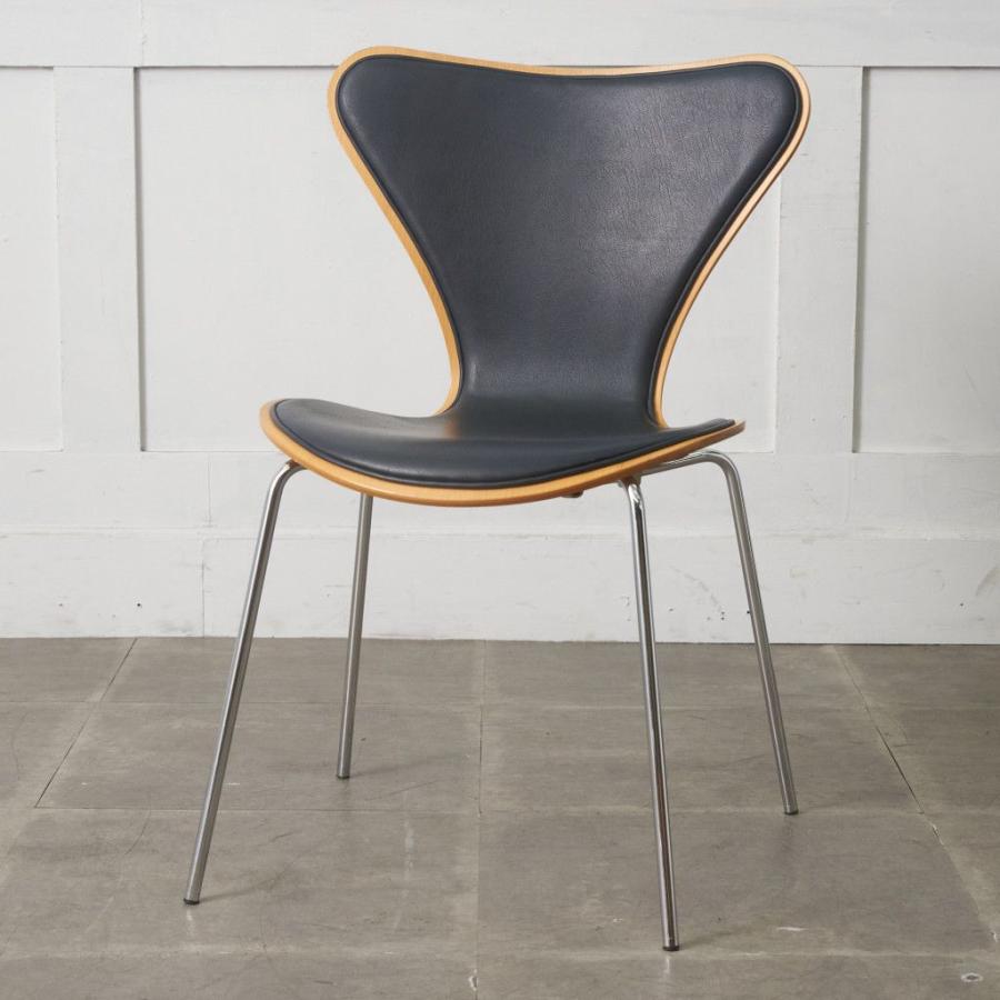 正規品 Fritz Hansen セブンチェア 3107 名作 椅子 紺 フロント