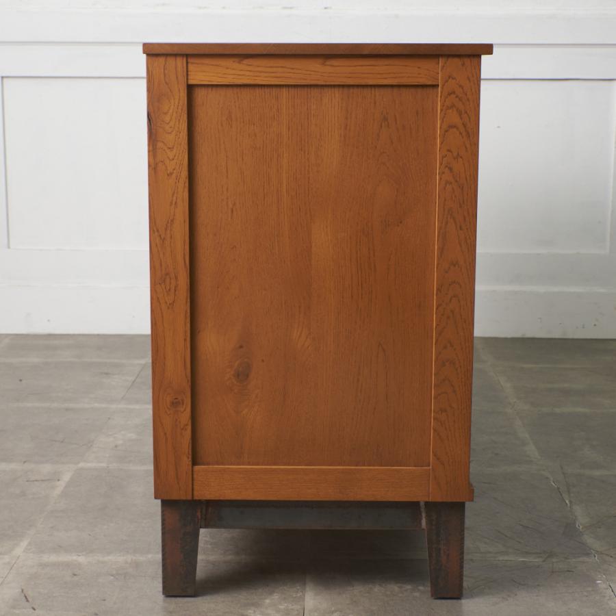 【発送の場合は即購入不可】 TRUCK FURNITURE トラック ファニチャー GATTO GLASS CABINET 飾り棚 サイドボード キャビネット ナラ 無垢材 インダストリアル 98196 TRUCK FURNITURE トラック ファニチャー GATTO GLASS CABINET 飾り棚