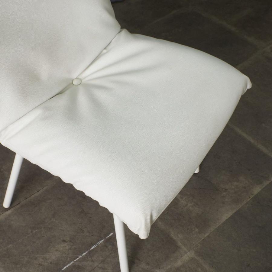 定価10万〜 Ligne Roset Calin スチールレッグ ダイニングチェア 椅子