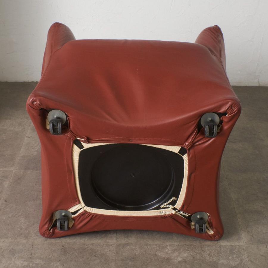 定82万〜 Cassina 684 PICCOLA TENTAZIONE ラウンジアームチェア