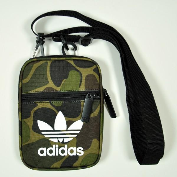 アディダス Adidas オリジナルス ポーチ 三つ葉 Bk7212 Bag カバン ショルダーバック Rm 4092 Rock Mountain 通販 Yahoo ショッピング