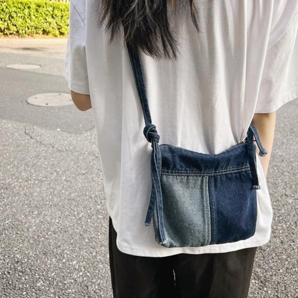 ロラライハリス♡ブルーWデニム♡刺繍のサコッシュ♡ポシェット♡ ロラライハリス♡ブルーWデニム♡刺繍のショルダーバッグ