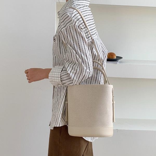 ショルダーバッグ トート キャンバス フェイクレザー ななめ掛け 斜め