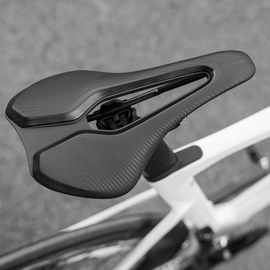 ROCKBROS 自転車 サドル 痛くなりにくい お尻 交換 中空設計 衝撃吸収