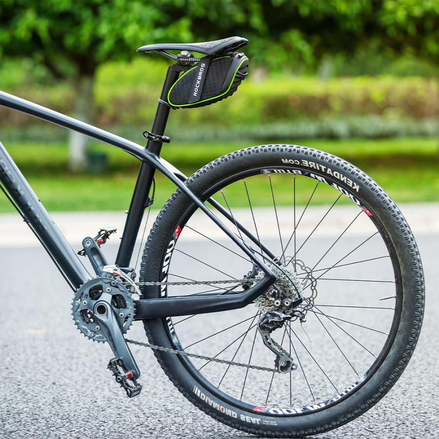 ROCKBROS サドルバッグ 自転車 光る 点灯 安全 リモコン付 電池式 夜間