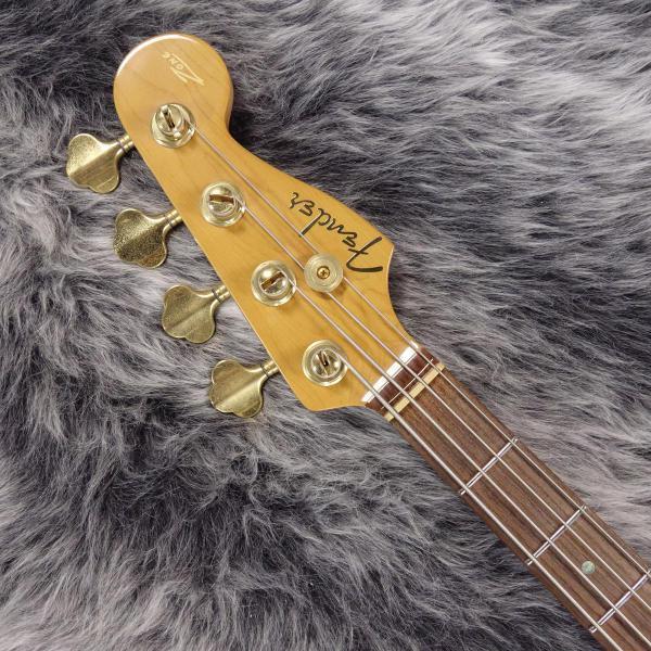 Fender（フェンダー） Fender USA American Deluxe ZONE Bass Amber