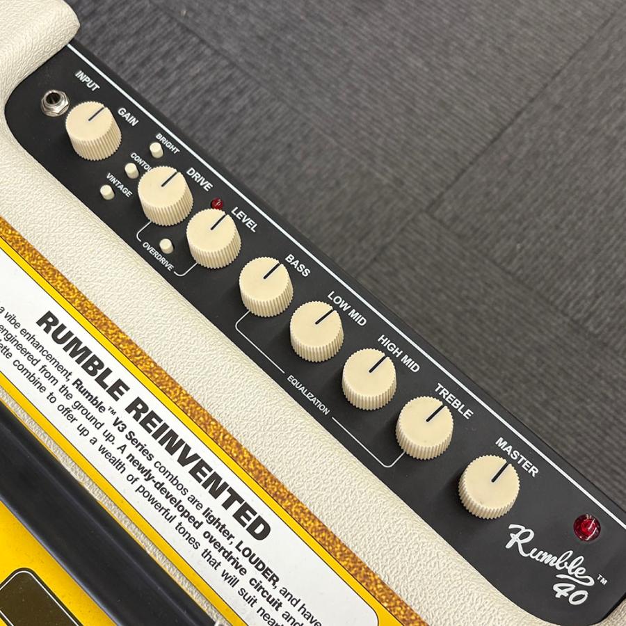 Fender Rumble 40 V3 IVORY 100V JPN Rumble 40 V3 - Fender