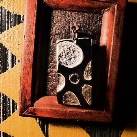 銀画(大)「圧倒的な力」 |  | 04