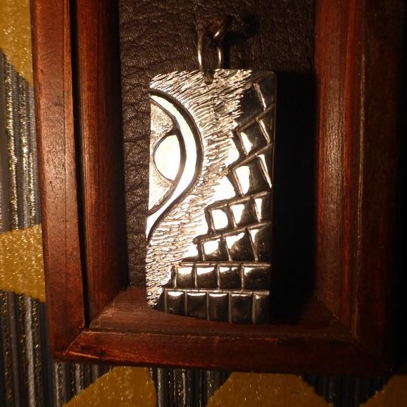 銀画(大)「全てを見抜く目」 |  | 01