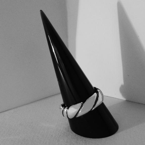 心を絞り決意と成す (L) |  | 03