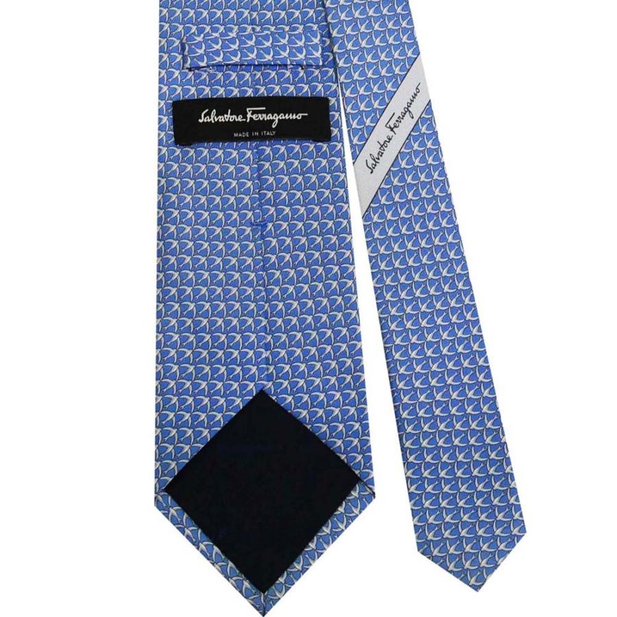 【未使用級】 フェラガモ ネクタイ 総柄 花柄 ライトブルー 未使用級】 フェラガモ ネクタイ 総柄 花柄 ライトブルー