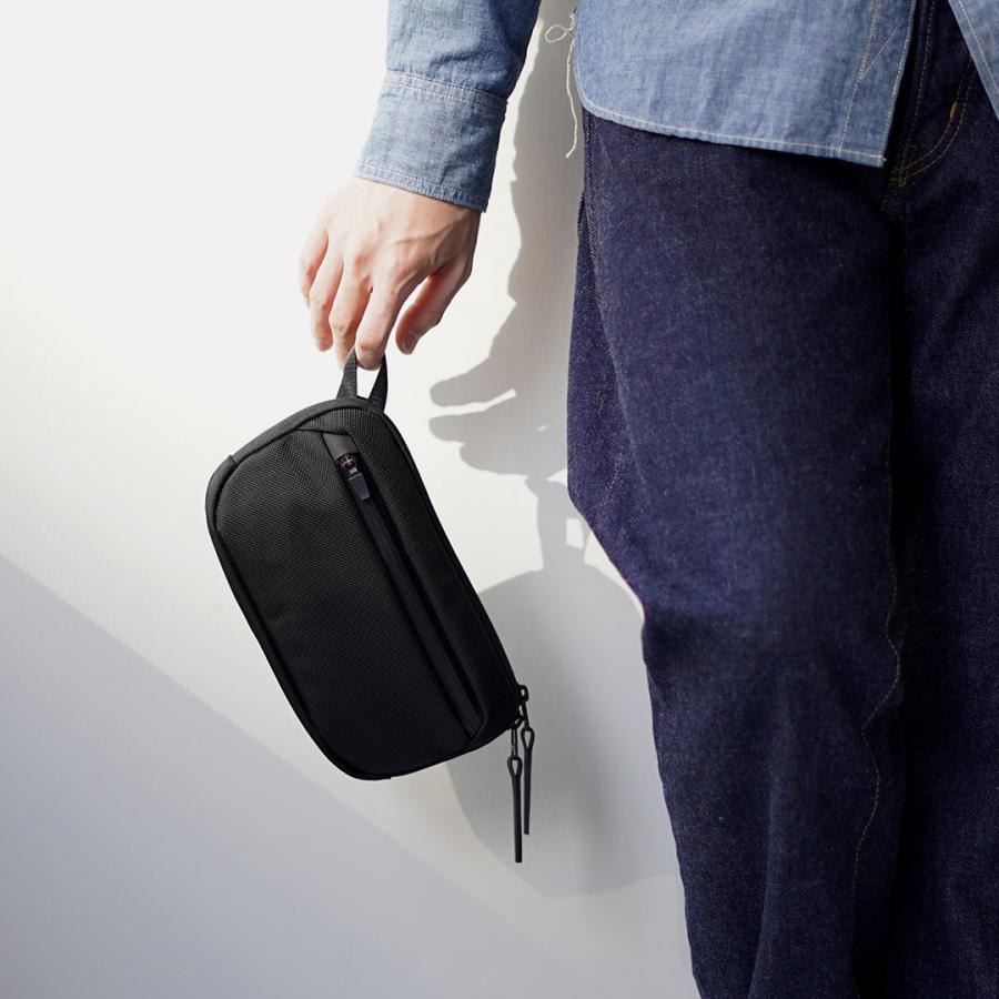 Aer（エアー） スリムポーチ 2 / メンズ ハンドバッグ クラッチバッグ